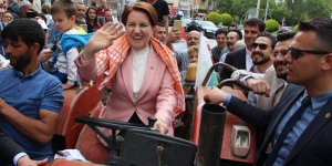 Meral Akşener Manisa’da büyük ilgi gördü