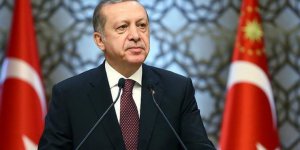 Emeklilikte yaşa takılanları eleştiren Cumhurbaşkanı Erdoğan 46 yaşında emekli olmuş