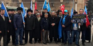 Doğu Türkistan için yürüyen grup Düzce'de