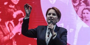 Akşener: Onlar adına ben sizden özür diliyorum