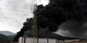 İzmir'de büyük yangın! Onlarca ekip bölgede