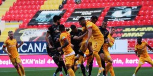 Hes Kablo Kayserispor: 1 - Göztepe: 1