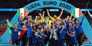 EURO 2020 şampiyonu İtalya! İngiltere penaltılarla hezimete uğradı