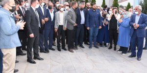 Küfreden AKP'li Belediye Başkanı Mehmet Sekmen'e İYİ Parti'den protesto