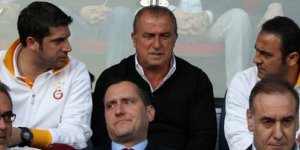 Terim şeref tribününde