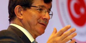 Davutoğlu: Büyük bir kriz kapımızda